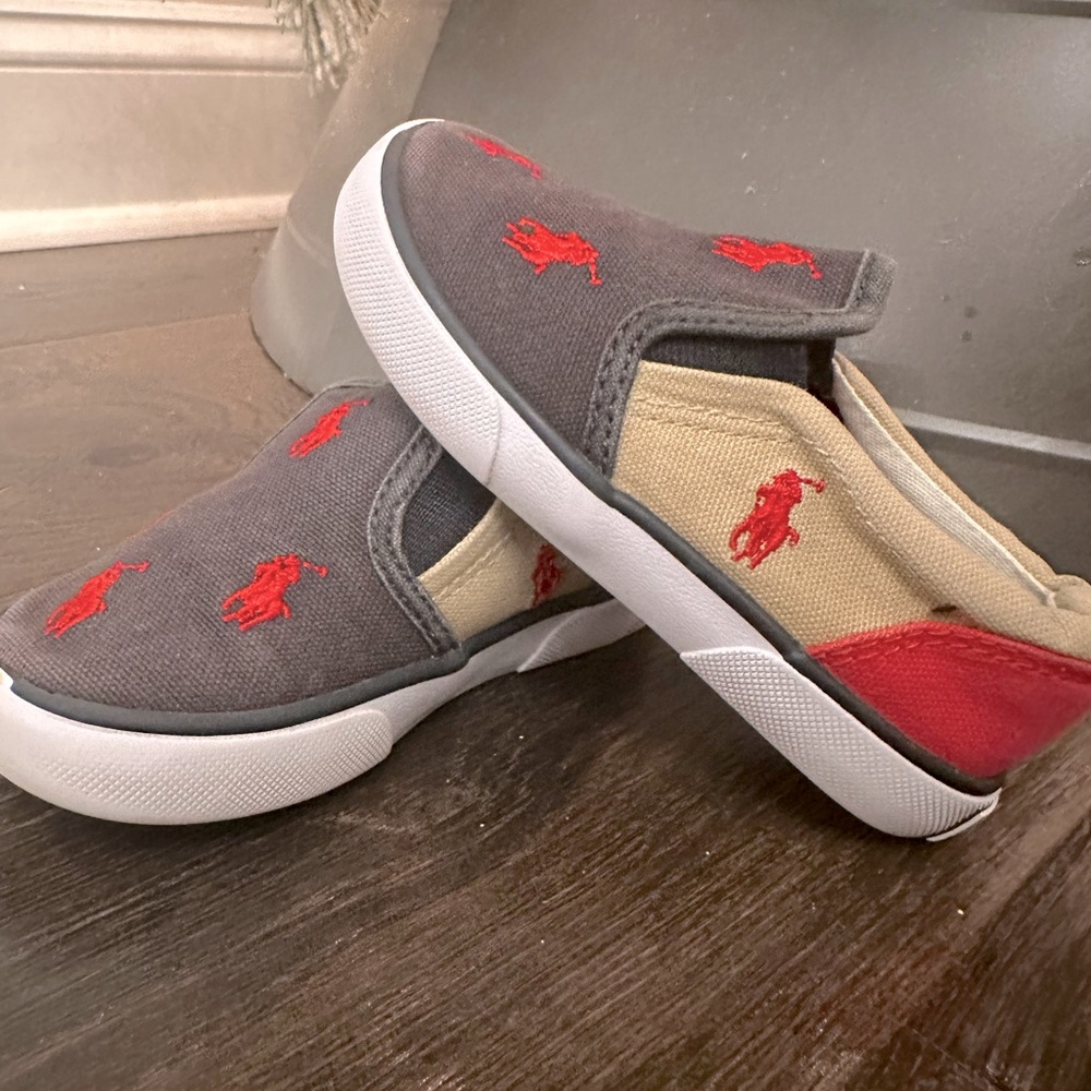 Boys Ralph Lauren shoes size 9